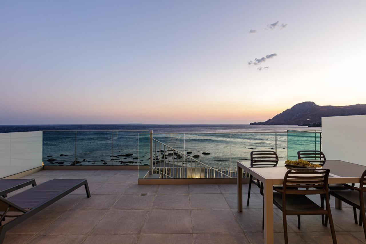Aelia Seascape Apartments Плакіас Екстер'єр фото
